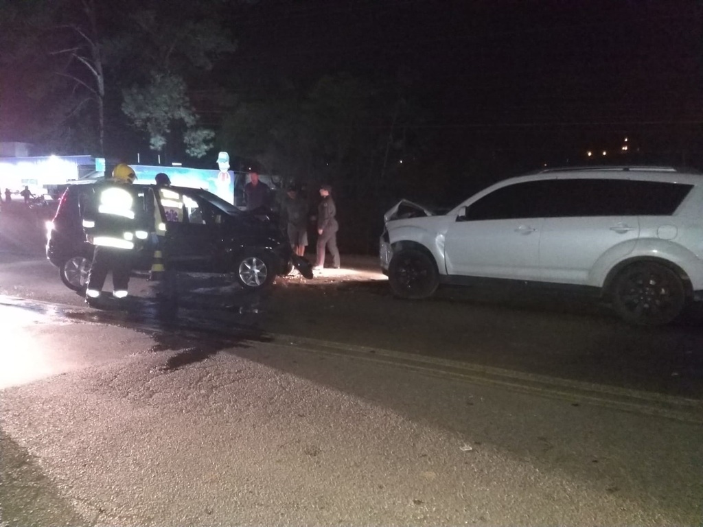 Colisão frontal é registrada na BR-470, em Rio do Sul