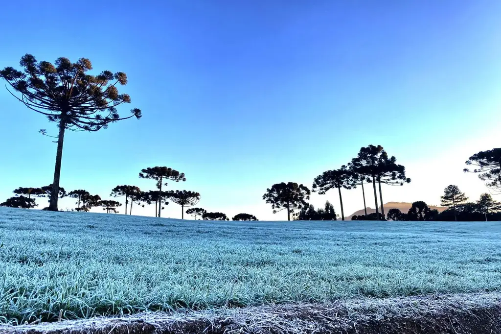 Frio e chuva voltam a Santa Catarina