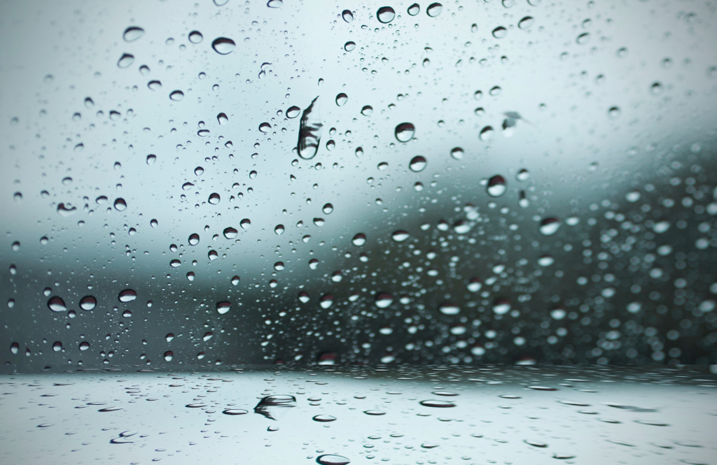 Início de dezembro com chuva e temporais em Santa Catarina