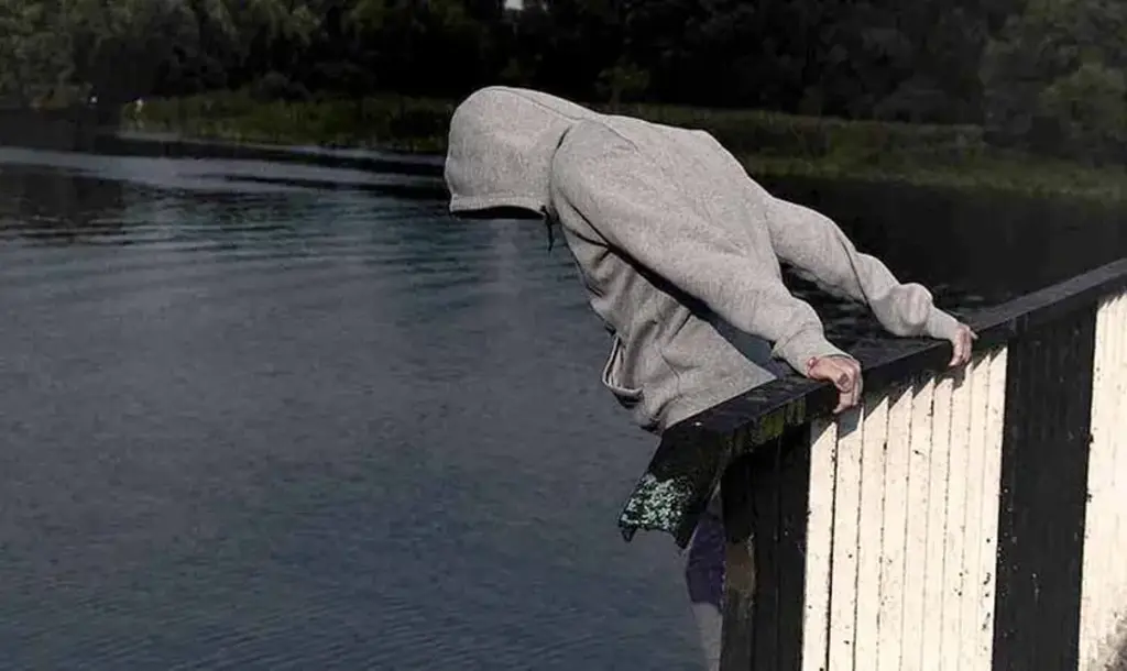 Polícia Militar impede tentativa de suicídio em ponte de Rio do Sul